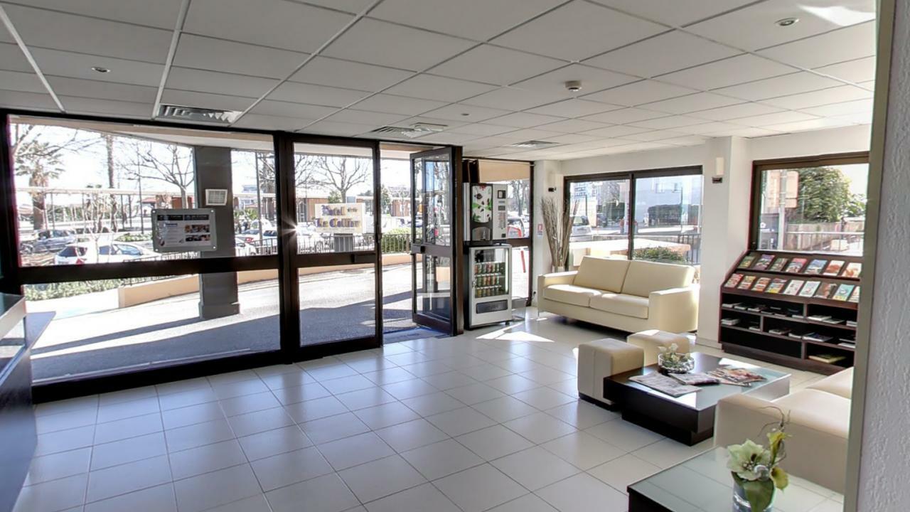 אנטיב Hotel Le Collier מראה חיצוני תמונה